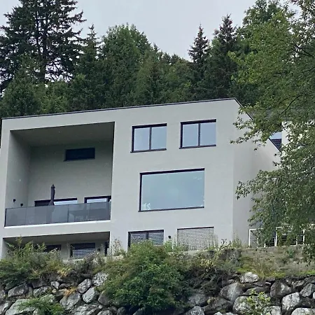 Zangerle Apartment